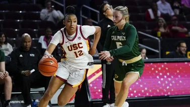 Jugadora universitaria se une a LeBron James con este impresionante récord (+Video)