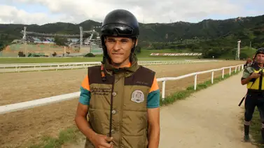 Entérate de este ejemplar que dedica Yoelbis González con característica de fijo para la reunión 47 en La Rinconada Entérate de este ejemplar que dedica Yoelbis González con característica de fijo para la reunión 47 en La Rinconada