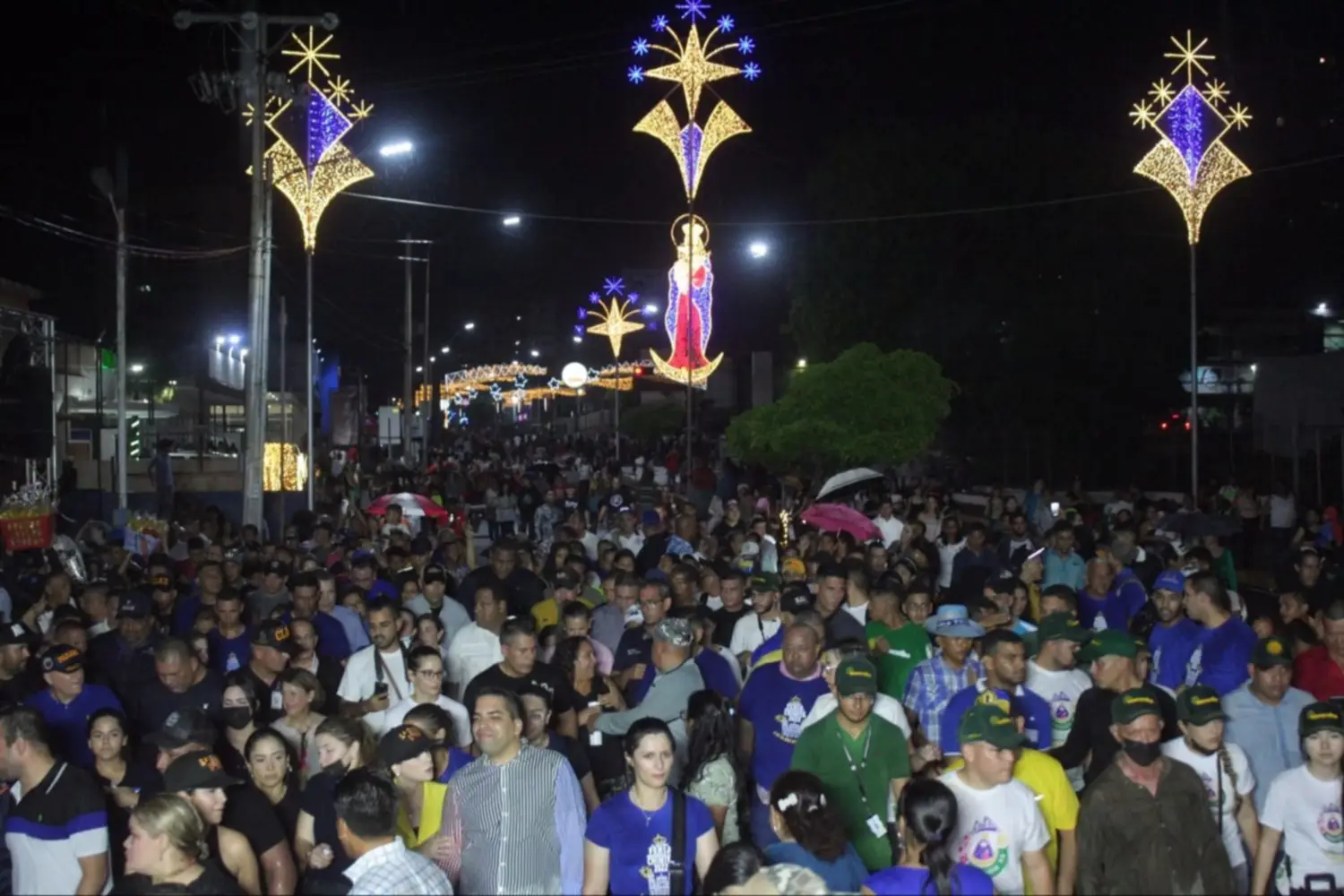 Encendido de Bella Vista