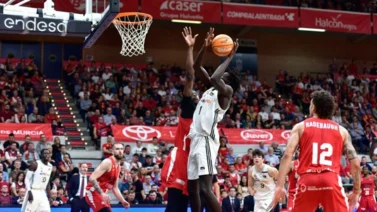Liga Endesa: Real Madrid saca su versión campeona para propinar paliza al UCAM Murcia
