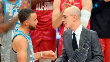 NBA: ¿Le piden permiso? Adam Silver se reúne con Stephen Curry por esta razón NBA: ¿Le piden permiso? Adam Silver se reúne con Stephen Curry por esta razón