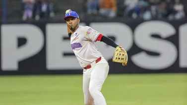 LVBP: Tiburones gana el duelo de batazos a Caribes en Puerto La Cruz (Resumen)