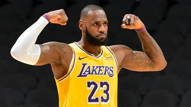 NBA: ¡Venciendo al Padre Tiempo! LeBron James alcanza una nueva cifra histórica en su carrera