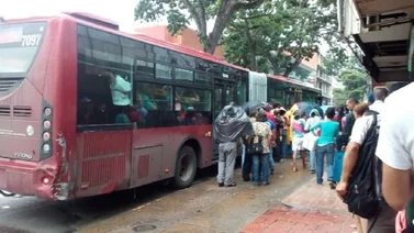 Anuncian sistema de pasaje preferencial para docentes en Venezuela