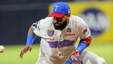 LVBP: Aaron Bracho conecta el primer cuadrangular de su carrera (+video)