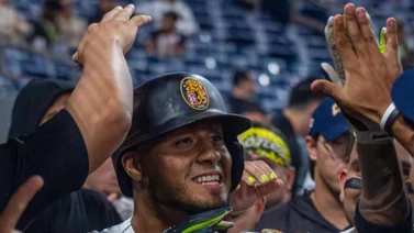 LVBP: Lenyn Sosa demuestra con números en los Leones del Caracas ser el rey de la manada