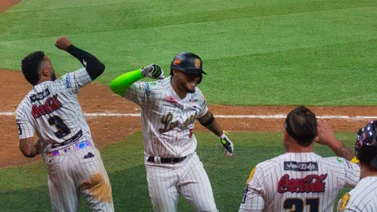 LVBP: Leones barre a Caribes en la serie de dos juegos y busca buena racha de victorias
