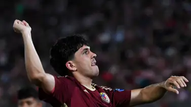 Así planea Jon Aramburu trasladar su presente en la Real Sociedad a la Vinotinto (+ Video) Así planea Jon Aramburu trasladar su presente en la Real Sociedad a la Vinotinto (+ Video)