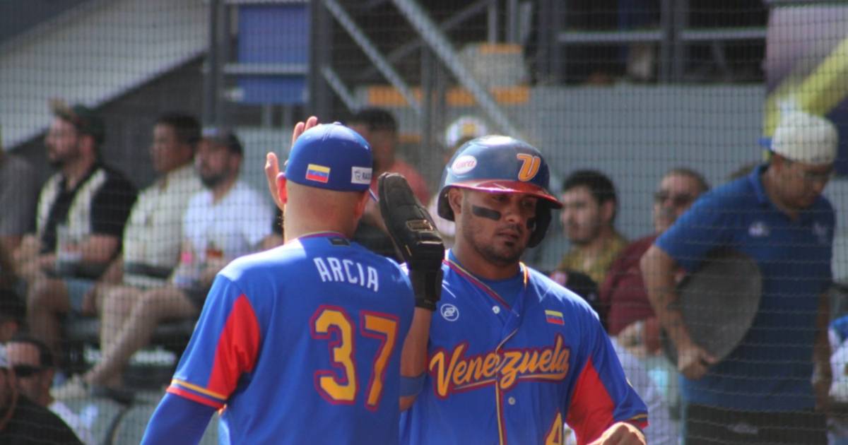 Venezuela clasifica a semifinales del Premier 12 por primera vez en su