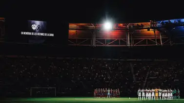 LaLiga: El emotivo homenaje a las victimas de la DANA en el Levante-Elche (+Video) LaLiga: El emotivo homenaje a las victimas de la DANA en el Levante-Elche (+Video)