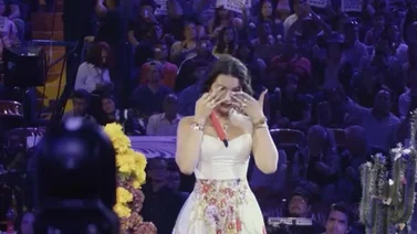 Ángela Aguilar es abucheada en México 