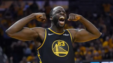 NBA: ¡Curry celebra! Draymond Green entre los favoritos para ganar este prestigioso galardón