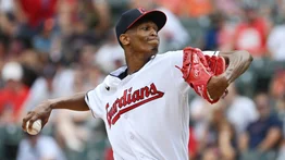 MLB: Guardianes evitan arbitraje con este brazo de su rotación (+Detalles)