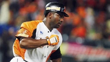 LVBP: José Pirela escala en este apartado de por vida con Águilas (+video)