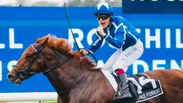 Jockey multado con más de $100.000 y suspendido por un mes apela la decisión Jockey multado con más de $100.000 y suspendido por un mes apela la decisión