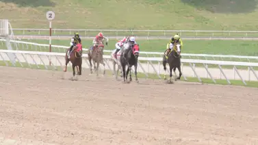 En carrera pareja así le fue en el ajuste al dato más corrido del hipódromo La Rinconada En carrera pareja así le fue en el ajuste al dato más corrido del hipódromo La Rinconada