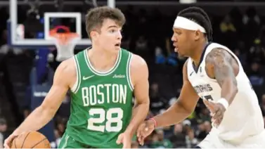 ¡Un futuro prometedor! El español Hugo González se convierte en la mejor arma defensiva de los Celtics ¡Un futuro prometedor! El español Hugo González se convierte en la mejor arma defensiva de los Celtics