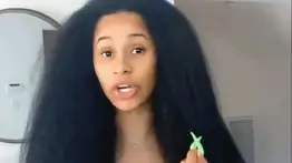 Cardi B revela poca higiene personal que tiene y la tildan de “sucia” 