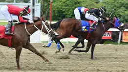 Conoce la razón por la que el jinete Jhonathan Aray se queda sin una de sus montas para la R43