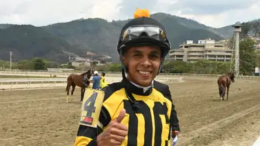 Omar Rivas afirma: "Esta yegua me gusta como opción para ganar en el 5y6" Omar Rivas afirma: "Esta yegua me gusta como opción para ganar en el 5y6"