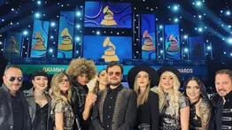 Cantante mexicano habría entrado a rehabilitación tras supuesta infidelidad