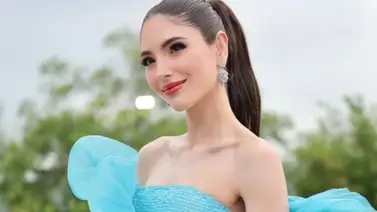 Stephany Abasali impone estilo con traje de baño rosa ¡Una belleza! Stephany Abasali impone estilo con traje de baño rosa ¡Una belleza!