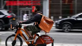 Nueva York implementa límite de velocidad para bicicletas eléctricas: Advertencias 