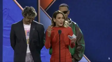 "Veneka" gana Latin Grammy 2025: Erika de la Vega ofrece el discurso "Veneka" gana Latin Grammy 2025: Erika de la Vega ofrece el discurso