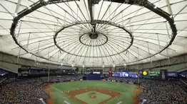 Techo restaurado: Los Rays vuelven a casa tras los daños del huracán Milton