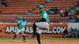 LVBP: Jorge García protagonizó la noche de arepas de Bravos a Magallanes
