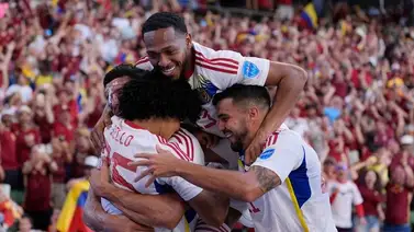 Este Vinotinto reaparece con un golazo y aclara su futuro Este Vinotinto reaparece con un golazo y aclara su futuro