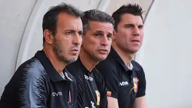Ex técnico de la Vinotinto consigue trabajo en Colombia y dirigirá a dos venezolanos Ex técnico de la Vinotinto consigue trabajo en Colombia y dirigirá a dos venezolanos