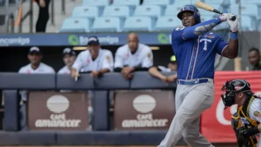 LVBP: Por poco le arrancan la cabeza a Yasiel Puig frente a Cardenales de Lara (+ Video)