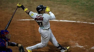 LVBP: ¡Emotivo! Así se despide Isaías Tejeda de Leones del Caracas (+Fotos)