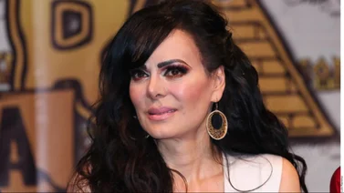 Tras los múltiples ataques de su consuegra, Maribel Guardia da la cara (+Video)