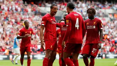 Liverpool pierde a uno de sus defensores por varios meses tras una fuerte lesión Liverpool pierde a uno de sus defensores por varios meses tras una fuerte lesión