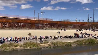 Miles de detenciones de migrantes no frenan la crisis migratoria en Estados Unidos