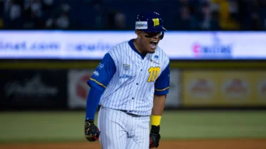 LVBP: Romer Cuadrado sacude este soberbio cuadrangular y pone a ganar al Magallanes (+Video)