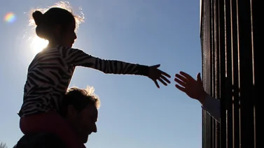 ¿Trump separaría a las familias migrantes si gana en 2024? Esta legislación podría impedírselo