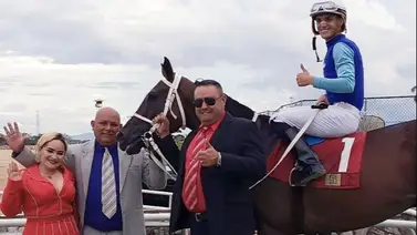 Honor And Glory conquista en final de foto el Clásico Copa de Oro en Valencia Honor And Glory conquista en final de foto el Clásico Copa de Oro en Valencia