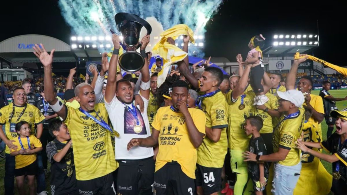 Club Atlético Independiente se coronó campeón de Panamá