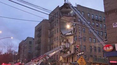 Desgracia en Nueva York: Se derrumba edificio en el Bronx (+Video)