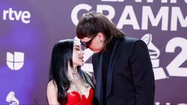 ¡Chacha! Nicki Nicole presume los encantos que han vuelto loco a Peso Pluma