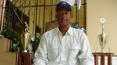 LIDOM: De lanzador estelar a reparador de gomas: el contraste de la vida de Apolinar García LIDOM: De lanzador estelar a reparador de gomas: el contraste de la vida de Apolinar García