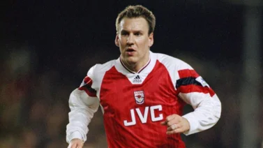 Este reconocido exfutbolista inglés revela quien es su favorito para levantar la Premier League