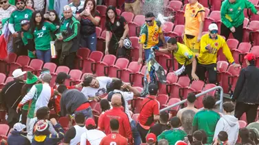 Aficionados de Colombia y México se van "a los puños" en las gradas del Memorial Coliseum (+Video) Aficionados de Colombia y México se van "a los puños" en las gradas del Memorial Coliseum (+Video)
