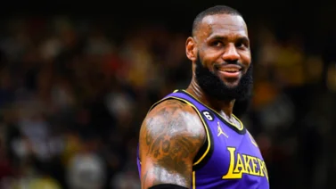 NBA: ¿El más grande de la historia? LeBron James se supera a sí mismo con increíble marca (+Video)