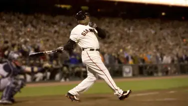 MLB: La impresionante estadística que dejó Barry Bonds en 2001 MLB: La impresionante estadística que dejó Barry Bonds en 2001
