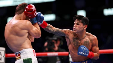 ¡Va por todo! Ryan García reta al campeón superligero del CMB