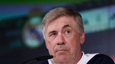 Carlo Ancelotti defiende a los árbitros tras los inconvenientes con Jude Bellingham (+Declaraciones) Carlo Ancelotti defiende a los árbitros tras los inconvenientes con Jude Bellingham (+Declaraciones)